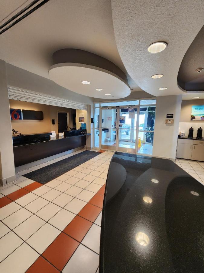 Motel 6-Biloxi, Ms - Beach Eksteriør billede